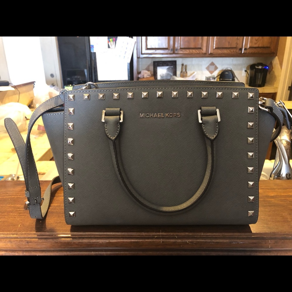 NWOT - Michael Kors Studded Grey Tote Bag❤️